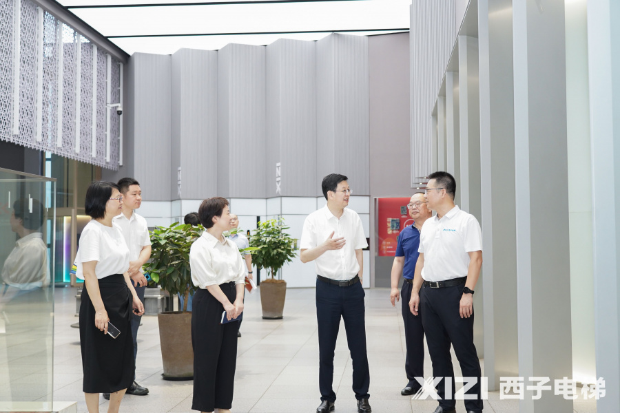 1722567228934242BDGz.jpg DSC06489.jpg